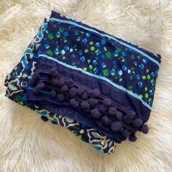 Vera Bradley Scarf | 2 Scarves Bundle!✨ - Picture 5 of 5